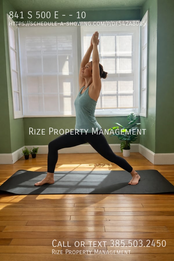 Photo - 841 E 500 S Apartment