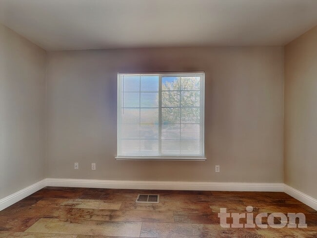 Building Photo - 17688 Feather River Ct