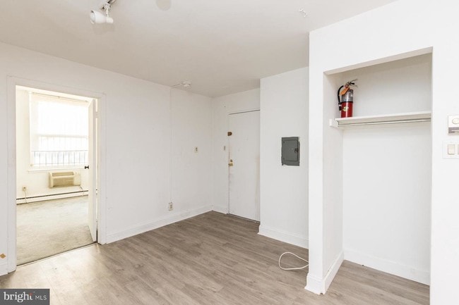 Building Photo - 3214 Powelton Ave