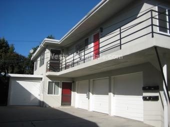 Building Photo - 705 S Pacific Coast Hwy