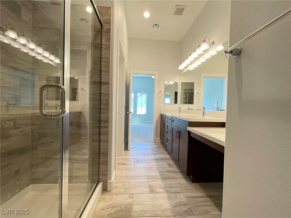 Foto principal - 10557 Ridge Glow Ave