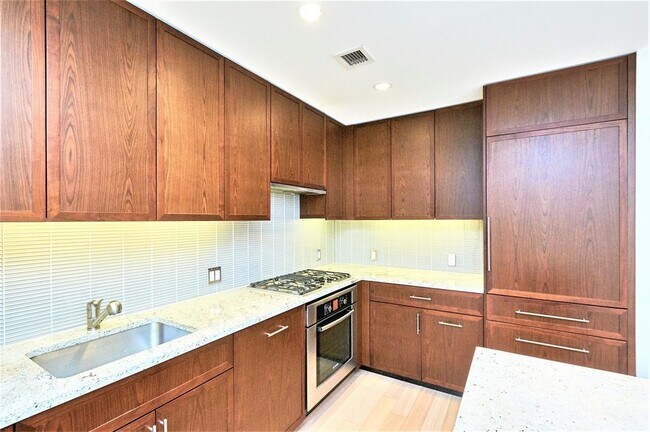 Foto del edificio - 580 Washington St