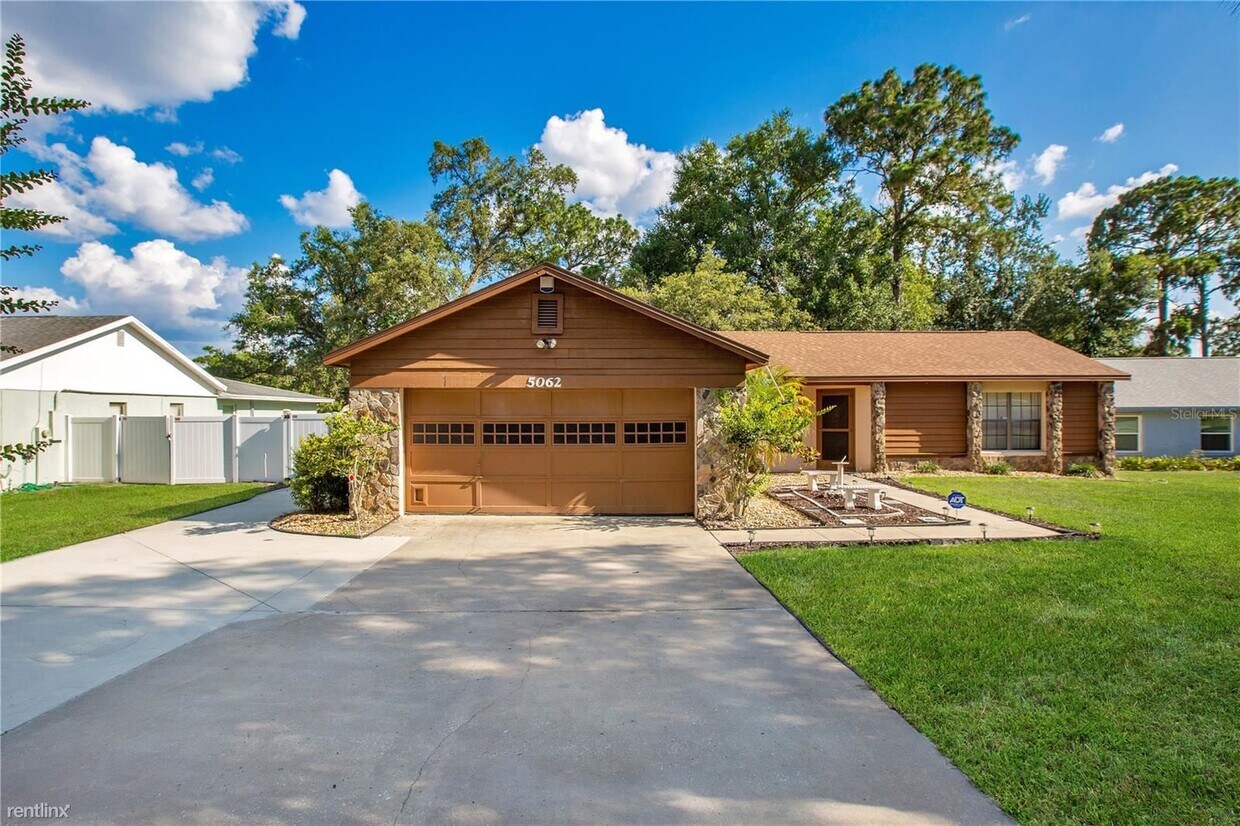 Foto principal - 4 br, 2 bath House - 5062 Catspaw Court