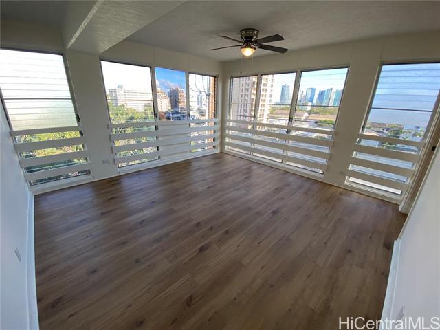 Building Photo - 904 Lunalilo St
