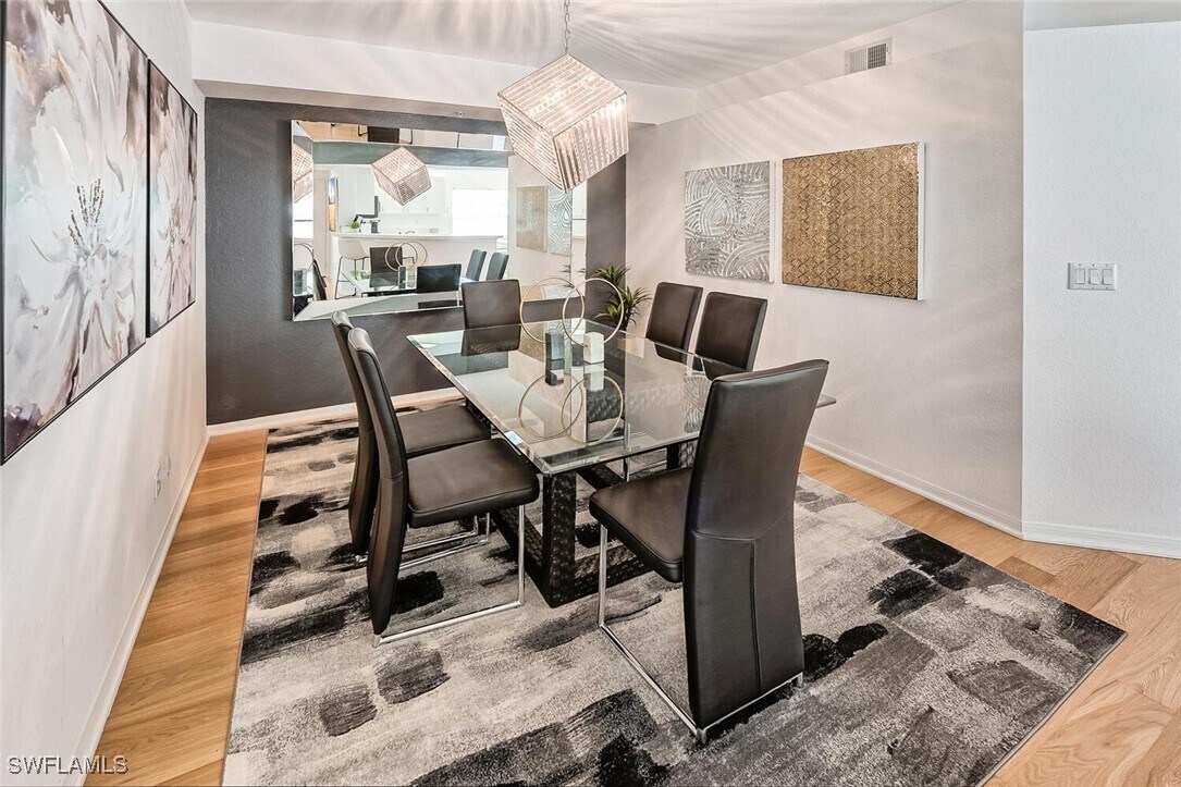 Foto principal - 6910 Satinleaf Rd N