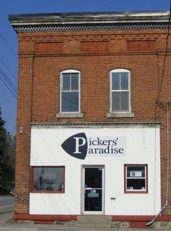 Primary Photo - 26 Victoria Square