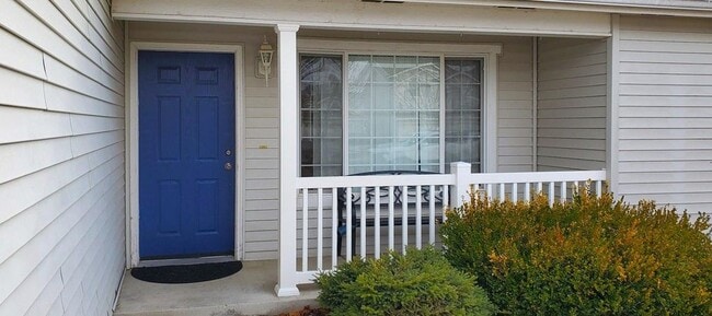 Building Photo - 1804 N Chehalis St