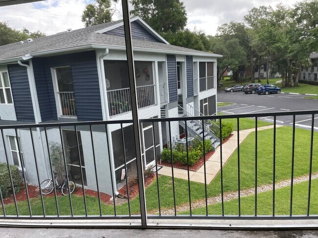 Foto del edificio - 2208 Northlake Dr