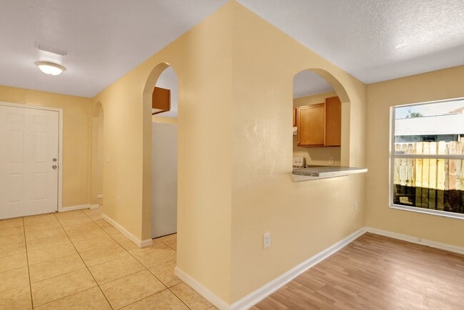 Foto del edificio - 3Bed 2Bath Single Family Home for Rent