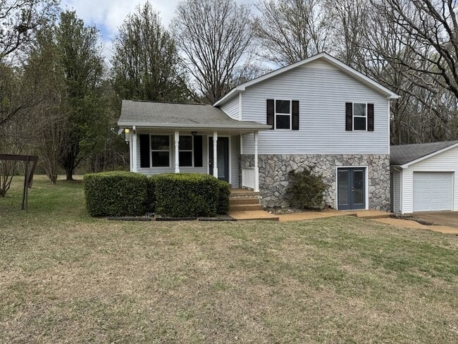 Foto del edificio - 10125 N Twin Springs Rd