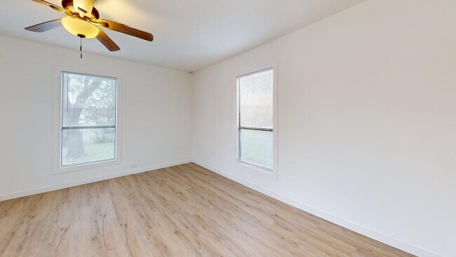 Foto del edificio - Beautifully remodeled 1 bedroom home on large lot in Belton