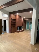 Building Photo - 547 N Gray Ave