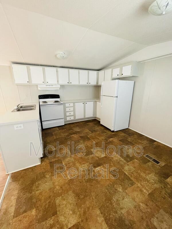 Building Photo - 16 Lilly Pond Rd