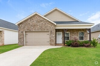 Building Photo - 203 Beau Claire Cir