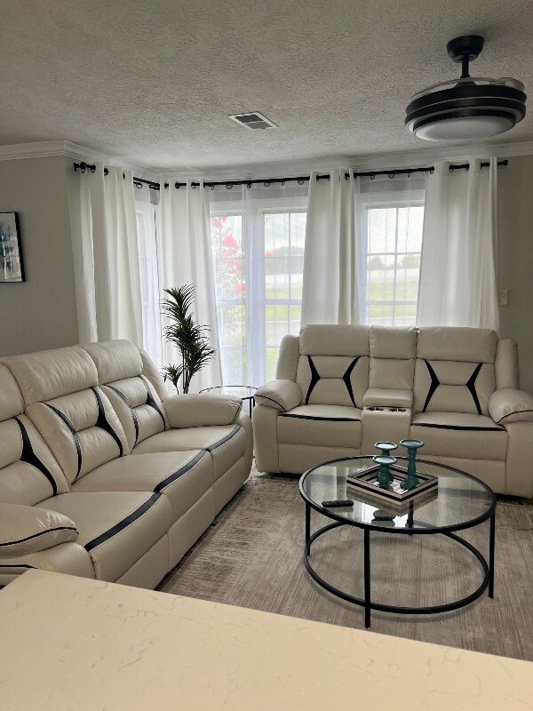 Building Photo - 3449 W Parkway St