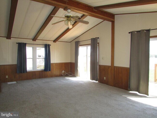Foto del edificio - 14446 Slim St