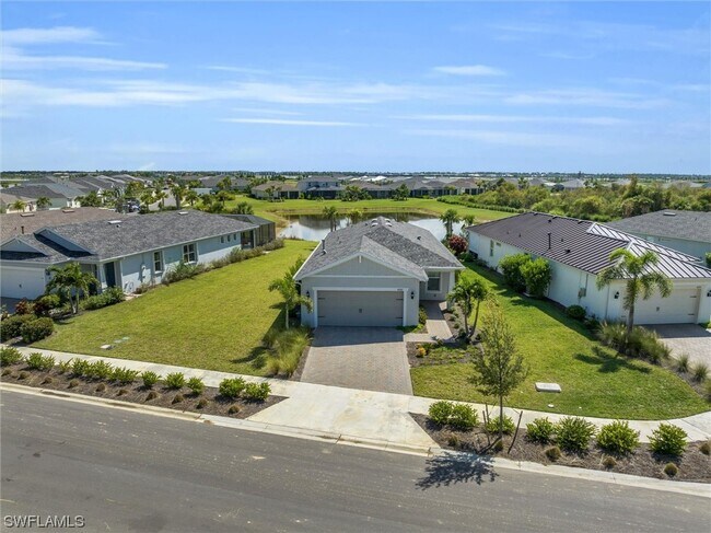 Building Photo - 42282 Journey Dr