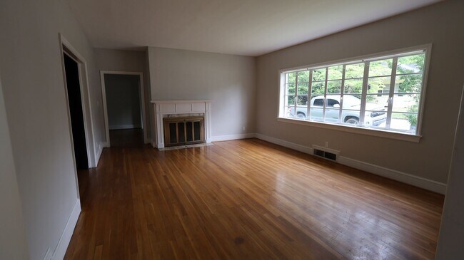 Foto del edificio - 7 Eastridge Ct