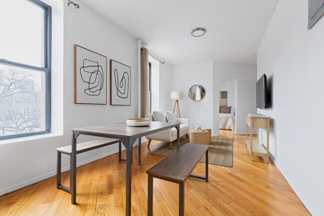 Foto del edificio - 501 E 116th St