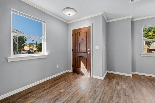 Building Photo - 1258 N Sicily Ln