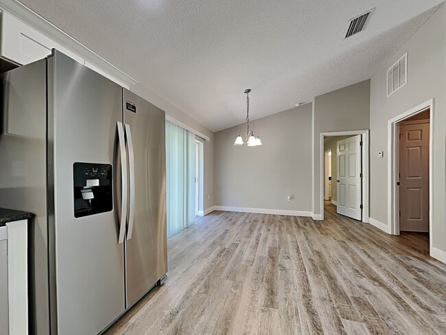 Building Photo - 9252 N Agatha Dr