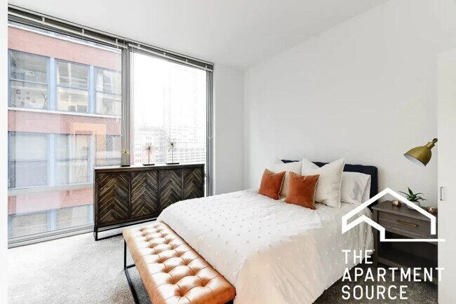 Foto del edificio - 730 S Clark St