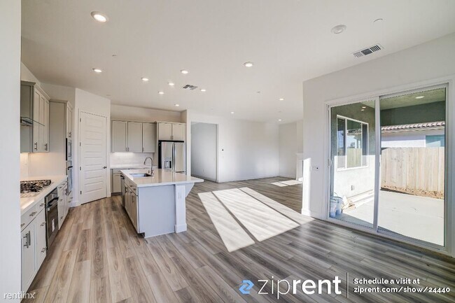 Building Photo - 3 br, 2.5 bath House - 8333 Evans Tree Dr,...