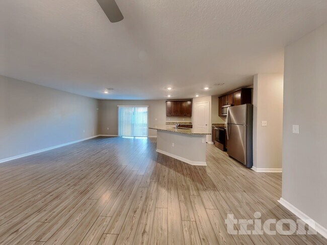 Building Photo - 44 Pritchard Dr