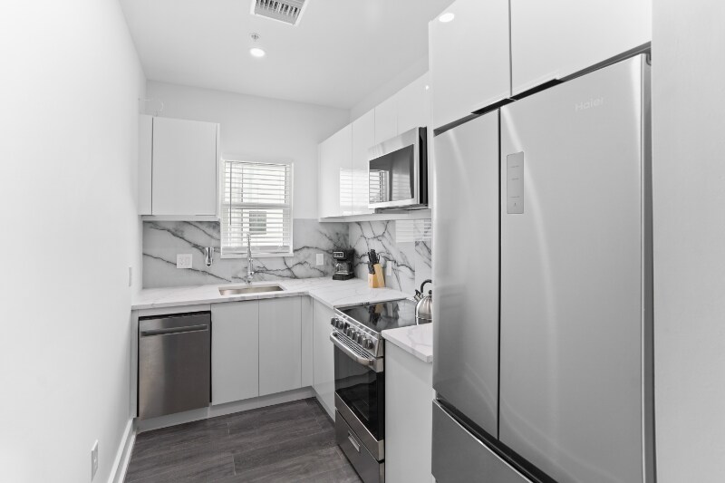 Foto principal - 935 S Howard Ave