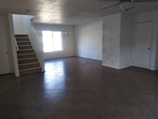 Foto del edificio - 3BR, 2.5BA, 2CG