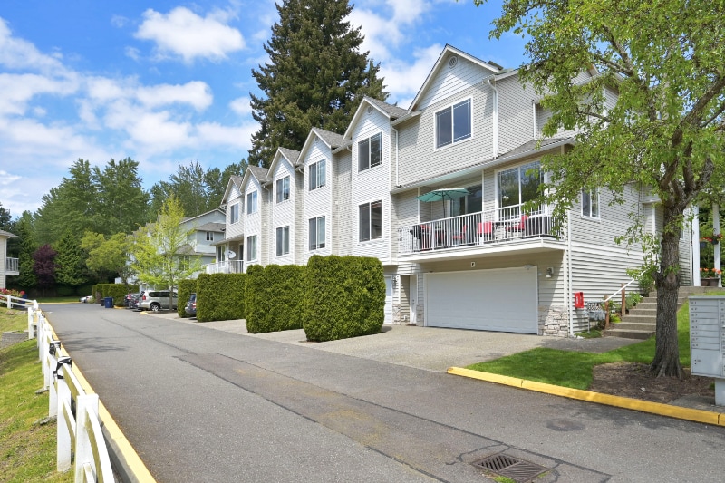 Photo - 10410 Holly Dr (Everett, WA)