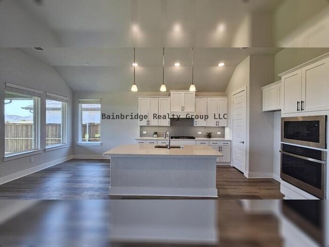 3/2/2 w/office - Space & Functionality in ... - 3/2/2 w/office - Space & Functionality in ... House