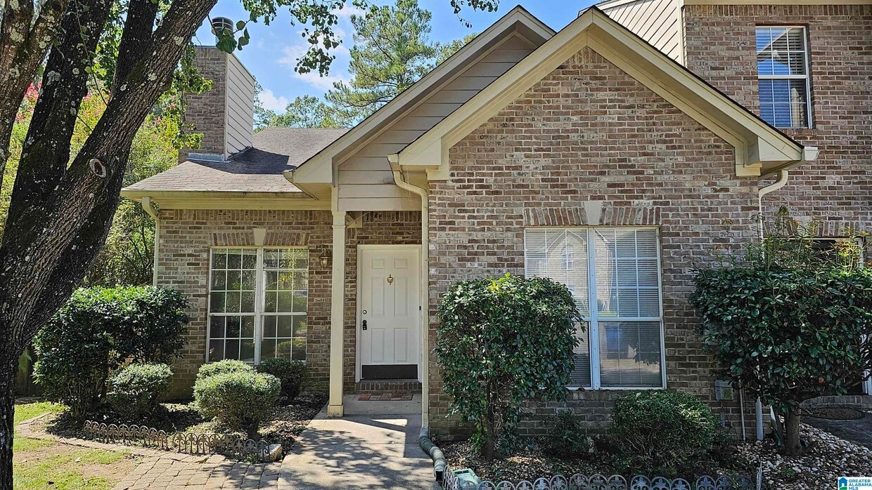 106 Frances Ln, Helena, AL 35080 Townhome Rentals in Helena AL