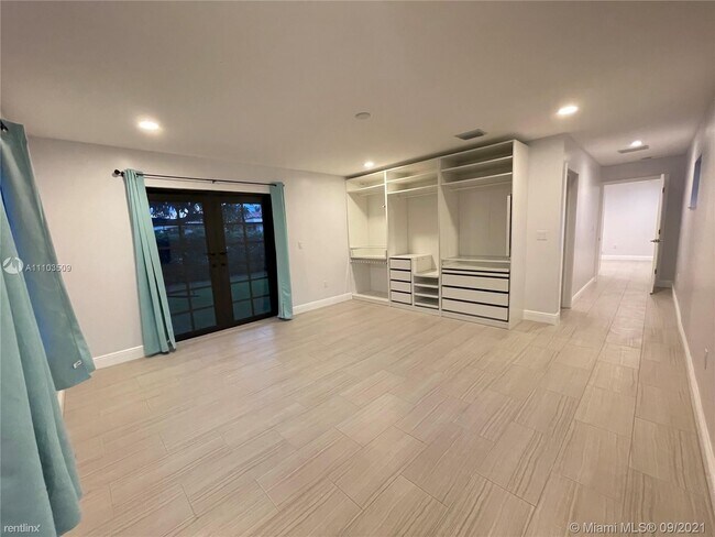 Building Photo - 3 br, 2 bath House - 9 Campina Ct