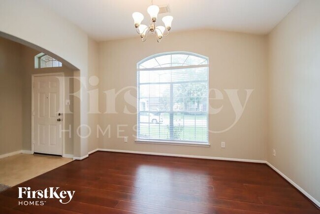 Foto del edificio - 21317 Heritage Forest Ln
