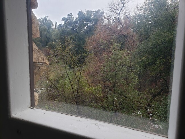Foto del edificio - 25055 Viejas Blvd