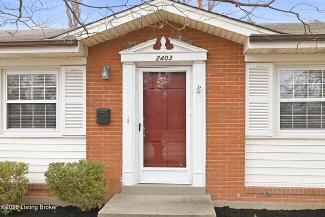 Foto del edificio - 2403 Silverbrook Ave