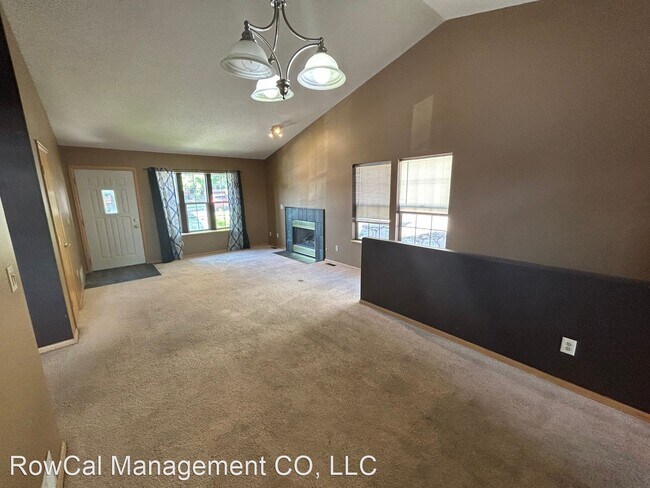 Foto del edificio - 2 br, 2.5 bath House - 6821 Overland Drive