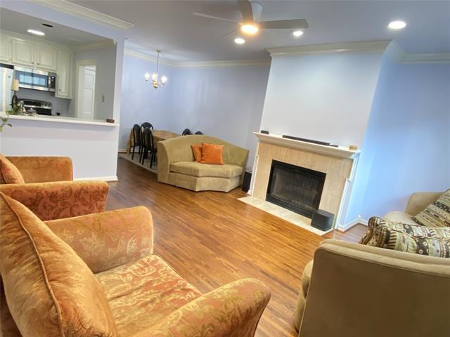 Foto del edificio - 5907 Hillcrest Ave