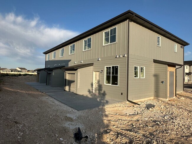 Foto del edificio - 4095 S Lone Pne Wy