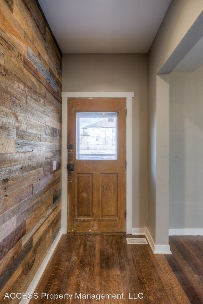Foto del edificio - 3 br, 2 bath House - 3411 Dewey Ave