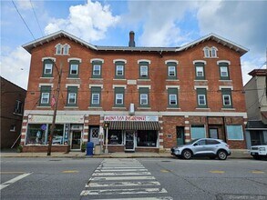 Building Photo - 62-70 Main St