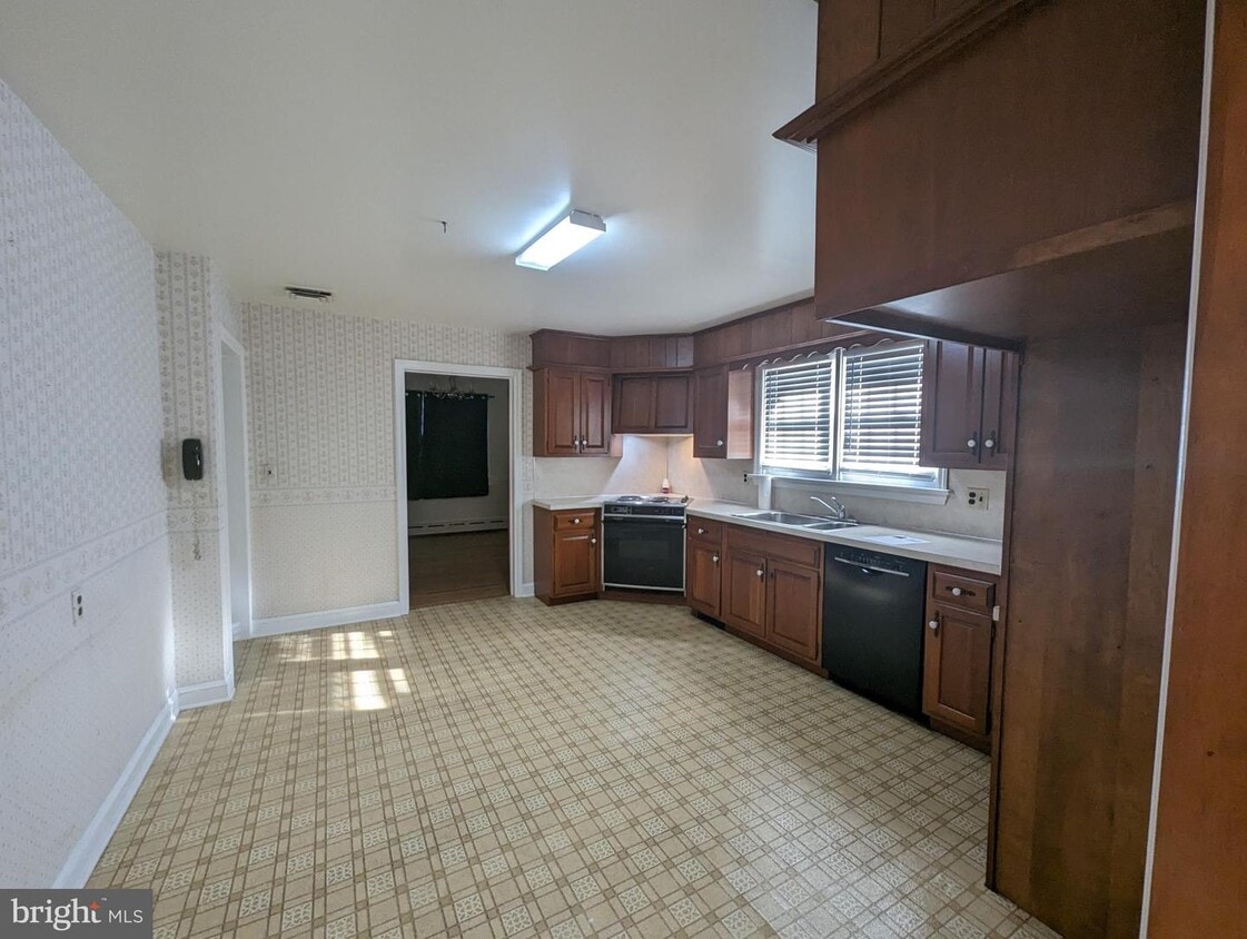 8970 Gap Newport Pike, Avondale, PA 19311 House Rental in Avondale