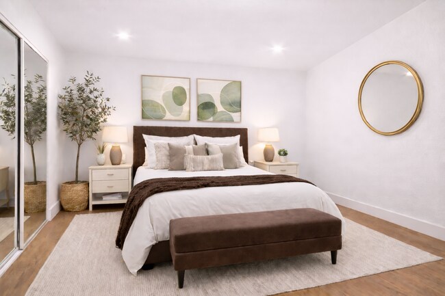 Foto del edificio - 11737 Courtleigh Dr.