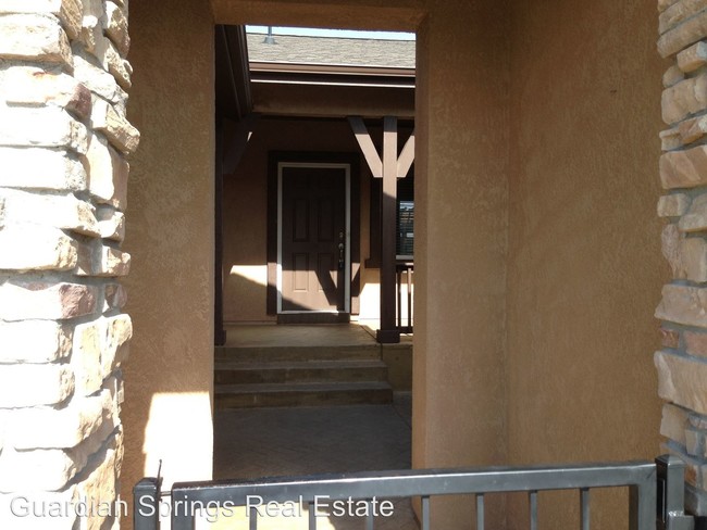 Building Photo - 7067 Mountain Spruce Dr