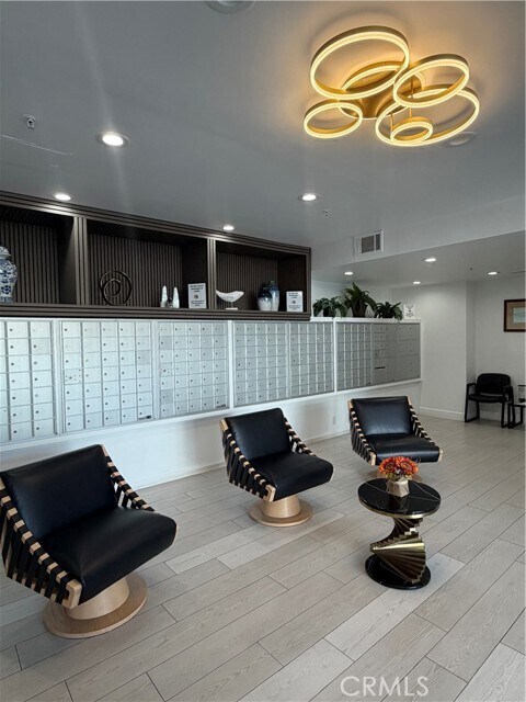 Foto del edificio - 10982 Roebling Ave