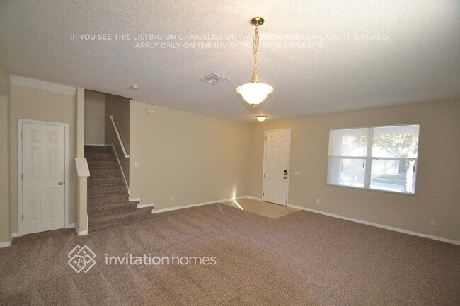 Building Photo - 11166 Golden Silence Dr