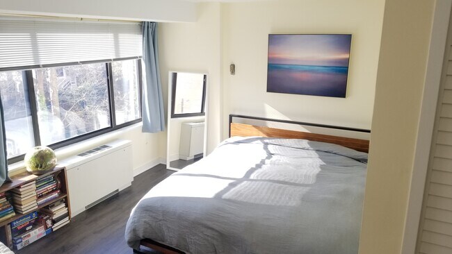 Bedroom - 5410 Connecticut Ave NW