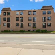 Building Photo - Valleyview Apartments