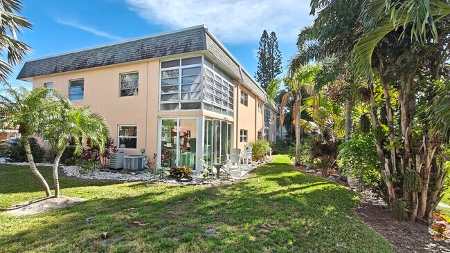Foto del edificio - 2950 SE Ocean Blvd